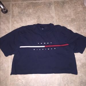 Tommy cropped shirt